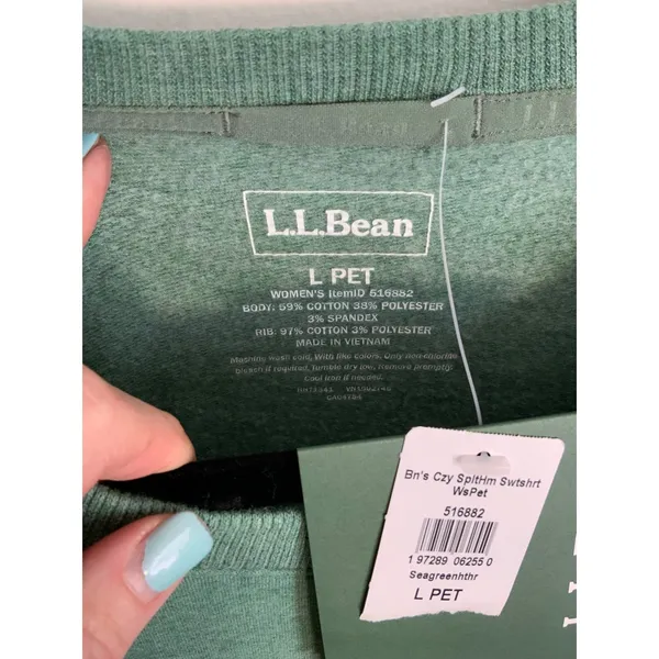 L.L. Bean‎ Crazy Split trim sweatshirt NWT size large - Image 3