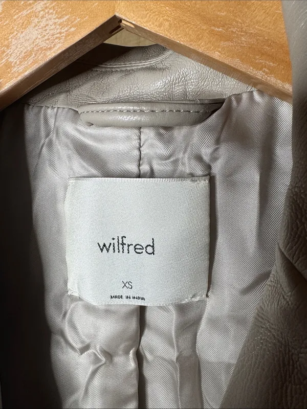 Aritzia Wilfred Memories Vegan Leather Blazer Beige Size XS - Image 5