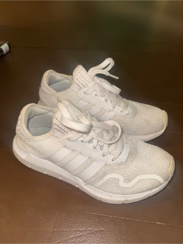 adidas Lightweight White Sneakers - Image 3