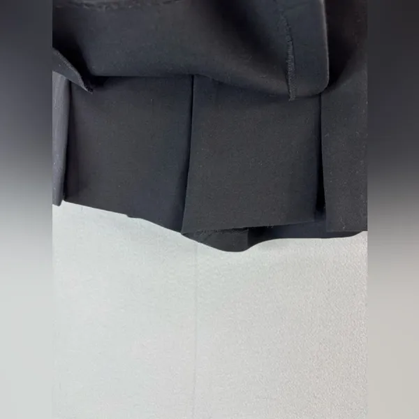 Zara XS Tailored Dressy Skort in Black - Image 4