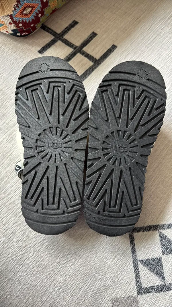 UGG Disco Cross Slides - 9 - Black / Ivory - Image 5