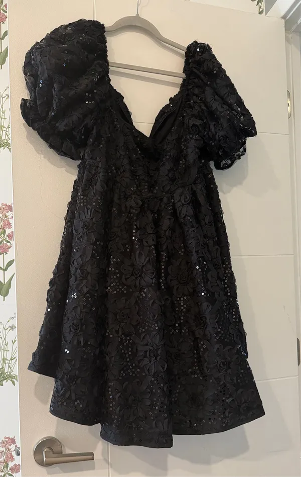 SHEIN MOD Square Neck Puff Sleeve A-line Dress - Image 3
