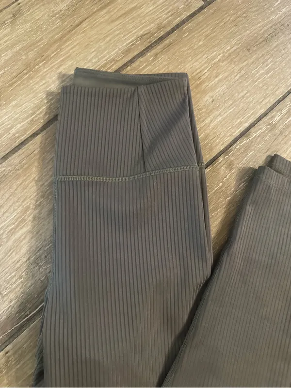 girlfriend collective Ribbed High-Rise Leggings in Olive - Image 5