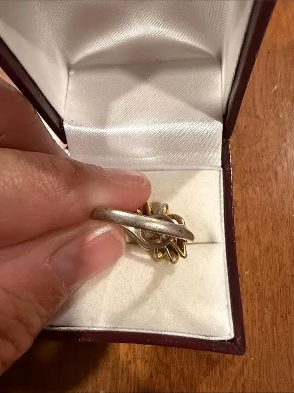 Vintage 14 KT GE ESPO Floral Blue Sapphire Accent Ring with CZ Size 6 - Image 7
