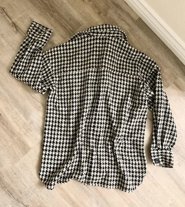 H&M Houndstooth Oversized Jacket Size S/M - Image 2