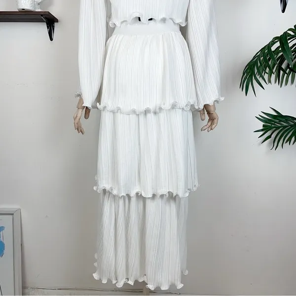 Elliatt Romanesque Tiered Midi Skirt in Ivory Size Small NWT - Image 10