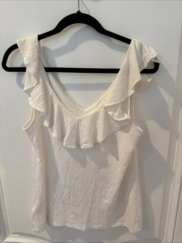 Lilly Pulitzer Alessa White Ruffle V-Neck Tank Top Medium Pima Cotton - Image 4