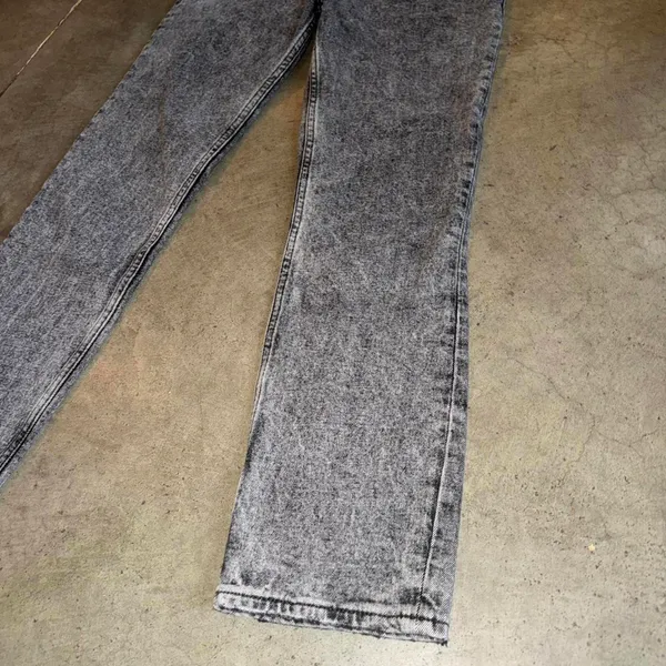 abercrombie ultra high rise mom.jean stonewash - Image 3