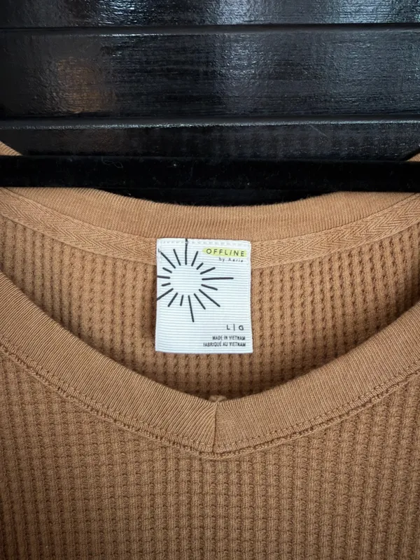 Offline by Aerie Wow Brown Waffle Knit Shirt Size L - Image 3