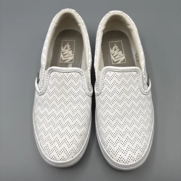 Vans Perforated Leather Shoe Women Size 6.5 White Chevron Asher Slip on Sneakers - Image 2
