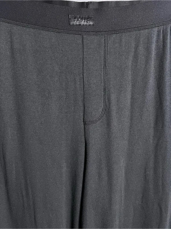 SKIMS Cotton Rib Relaxed Lounge Pants in Black. Size Medium - Image 5