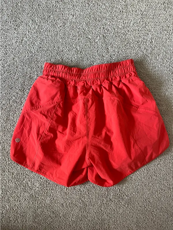 Lululemon Shorts Hotty Hot - Image 2