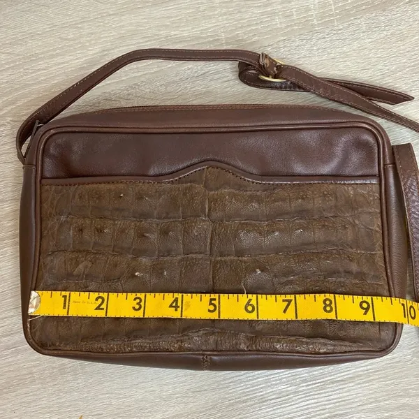 Vintage Italian leather Crossbody bag - Image 8
