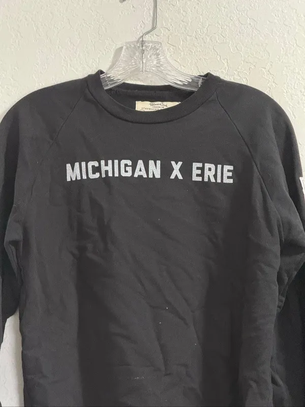 Starbucks Reserve Michigan X Erie Long sleeved shirt S Black Crew Neck Pullover - Image 2