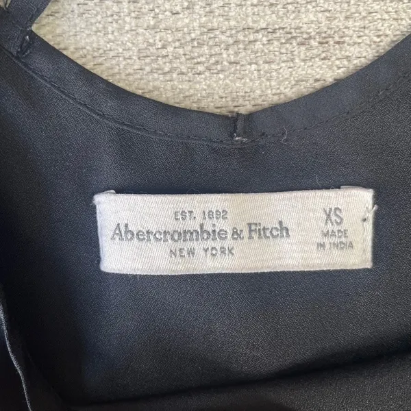 Abercrombie & Fitch Black Crisscross Strap V-Neck Cami Tank Top Womens XS - Image 2