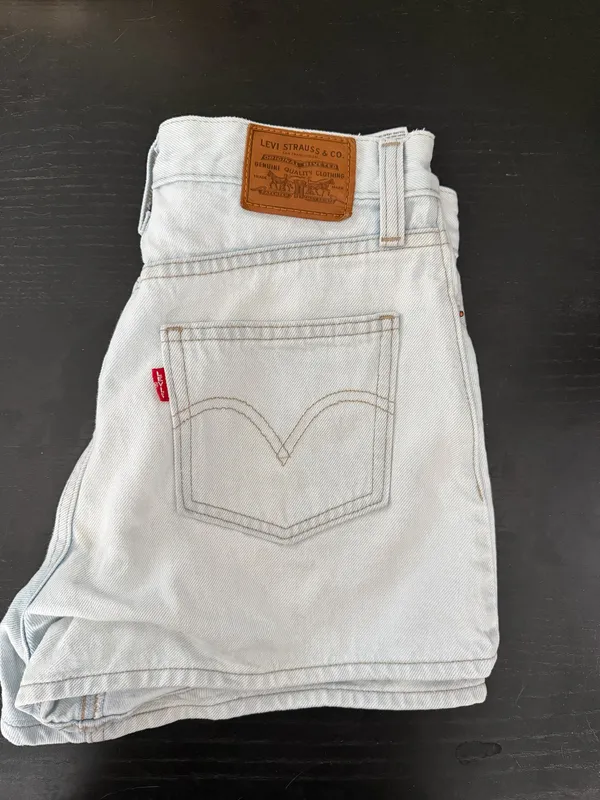 Levi’s Shorts Denim - Image 2