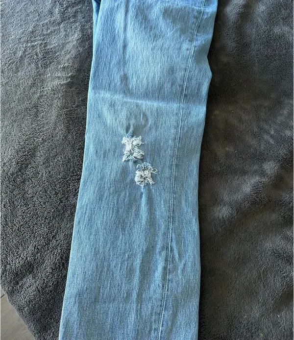 Abercrombie 90s Straight High-Rise Jeans - Image 4