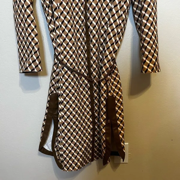 Marc‎ Cain Graphic Print Faux Leather Trim Belted Longline Coat - Image 5