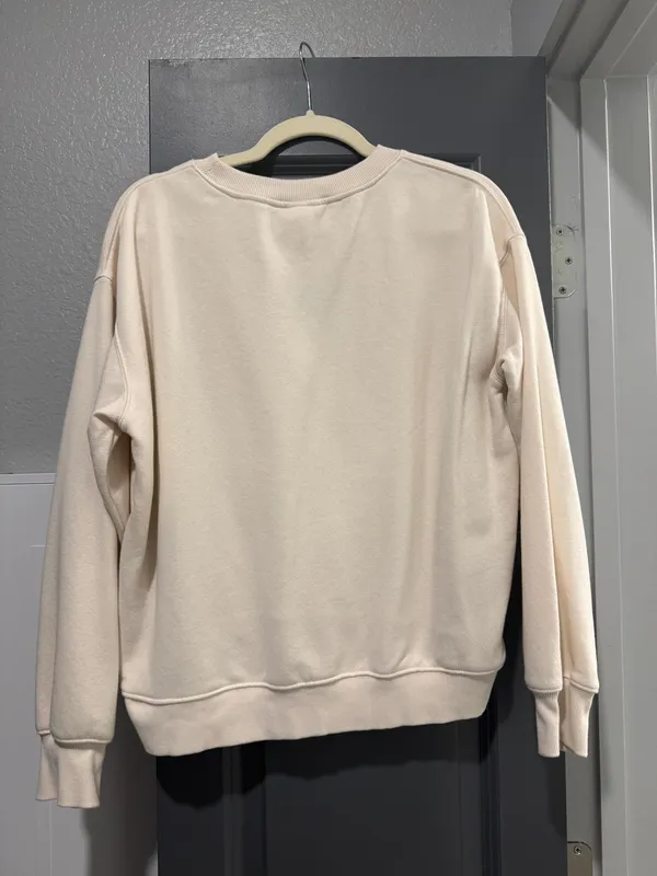 H&M Sweatshirt - Image 3