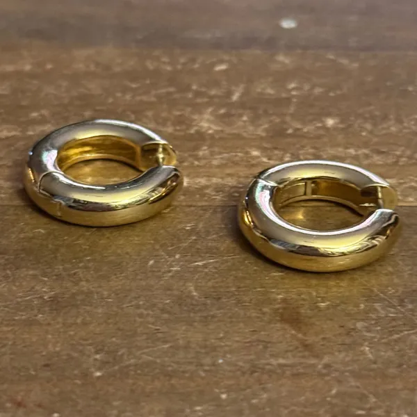 BAUBLEBAR Dalilah gold tone polished huggie hoop earrings - Image 7