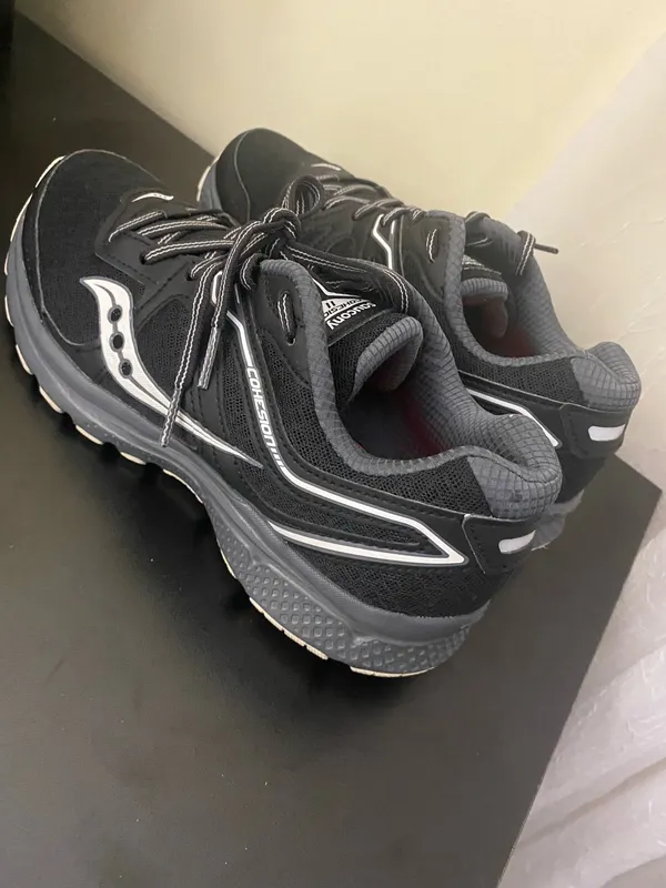 Saucony Women’s Shoes Black Cohesion Running Sneakers Size 7.5 - Image 3