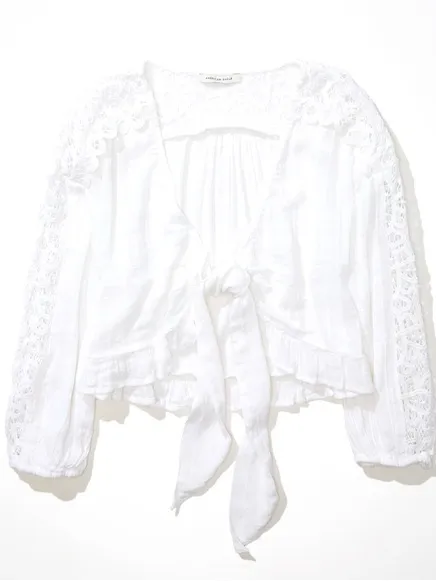NWT American Eagle White V-Neck Lace Tie-Front Cropped Blouse Size Medium - Image 2