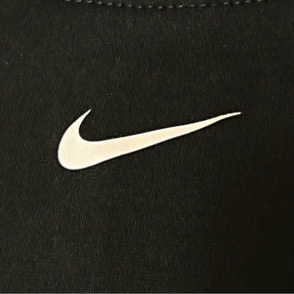 Nike front swoosh logo Tshirt, Dry-Fit, black, size L - Image 12