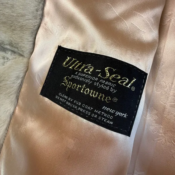 Sportowne Ultra Seal Faux Fur Coat Beige Jacket Women 10 Vintage Mobwife - Image 9