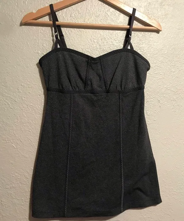 LULULEMON 4 dark grey tank top - Image 2