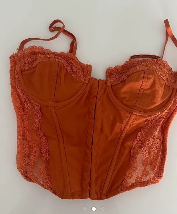 Edikted Payton Lace Corset Orange - Image 4