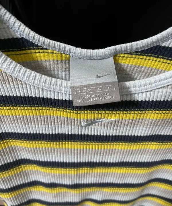 Nike Cropped Sport Striped Active Running Tank Top - Image 2