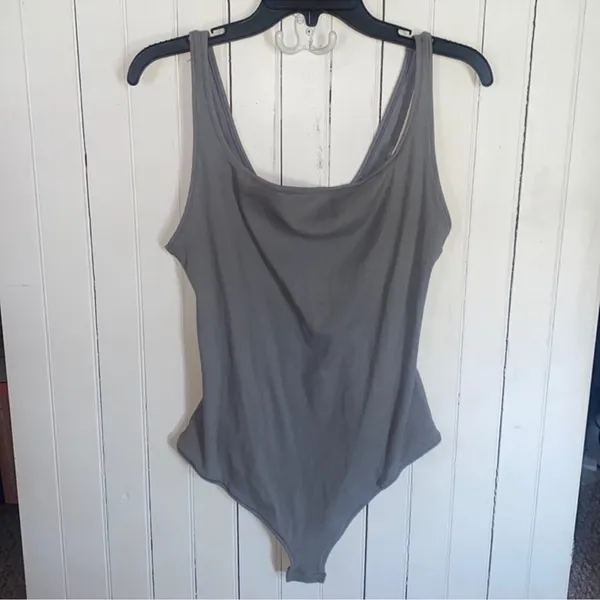 SKIMS Ribbed Stretch Cotton Bodysuit in Pacific NWOT - Image 3