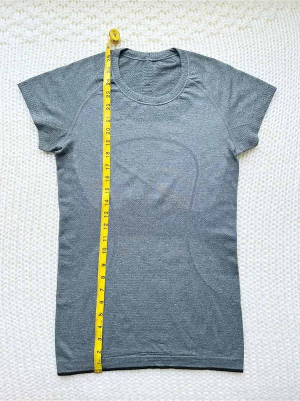 Lululemon Swiftly Tech Short Sleeve - Heathered Black - 6 - Image 11