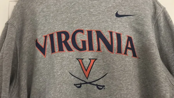 Sweatshirt Nike UVA - Image 2