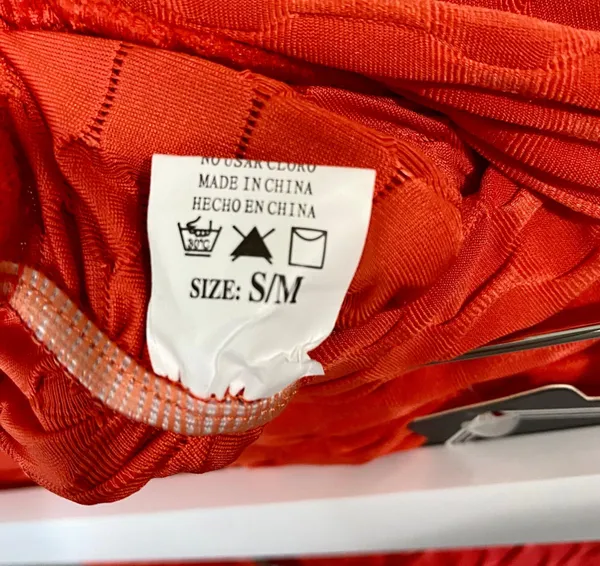 Women’s Butt Lifting Yoga Activewear Pants Leggings Red NWT - Image 4