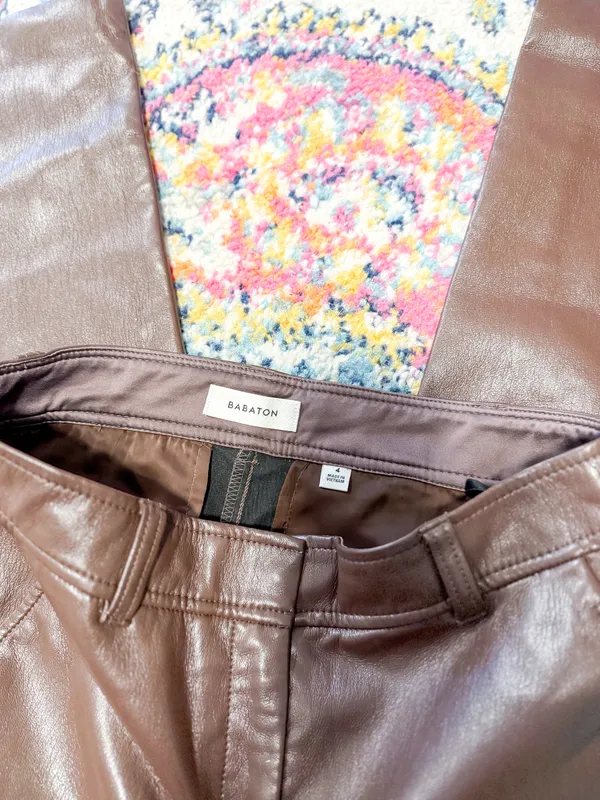 Aritzia Babaton Command vegan leather pants in coffee bean - Image 10