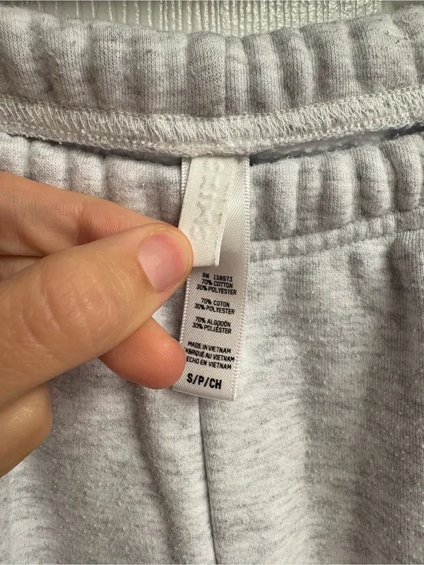 SKIMS Cotton Blend Gray Joggers/Sweatpants Size Small - Image 2