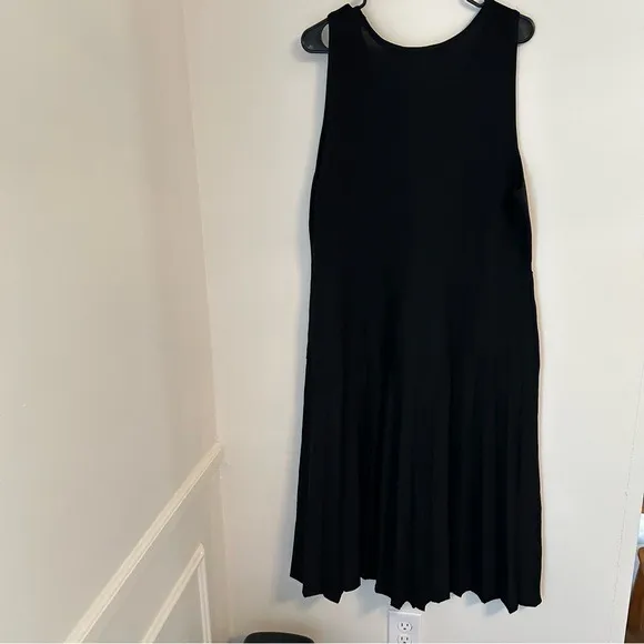 Edited by Remi Bader Pleated Dress 1x Black Stretch Sleeveless cocktail career - Image 2