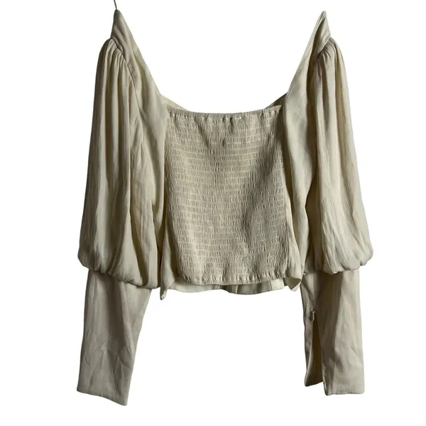 ASTR The Label Renaissance Cream Button Front Balloon Sleeve Top Size Small - Image 8