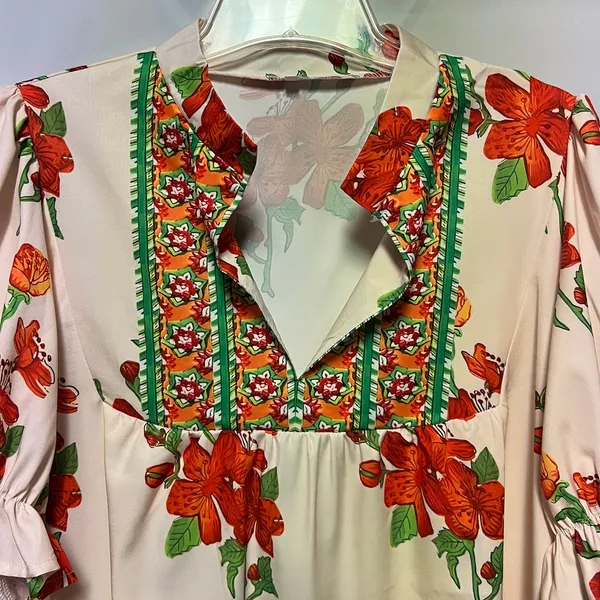 Women's Bohemian Floral Short Sleeve Top Size XL - Image 3
