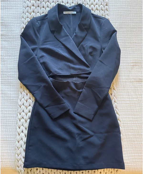 Abercrombie Blazer Dress - Image 2