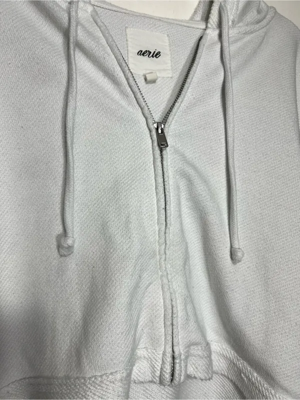 Aerie light blue/white cropped zip up lightweight hoodie size M - Image 2