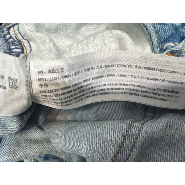 Abercrombie & Fitch Curve Love The Baggy Low Rise Distressed Denim Shorts 28 6 - Image 6