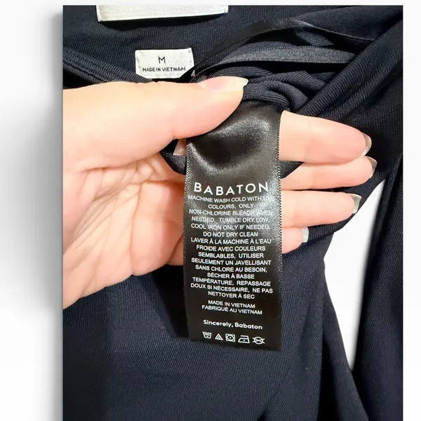 Aritzia Babaton black Contour Minimalist Square Neck bodysuit Long Sleeve Medium - Image 4