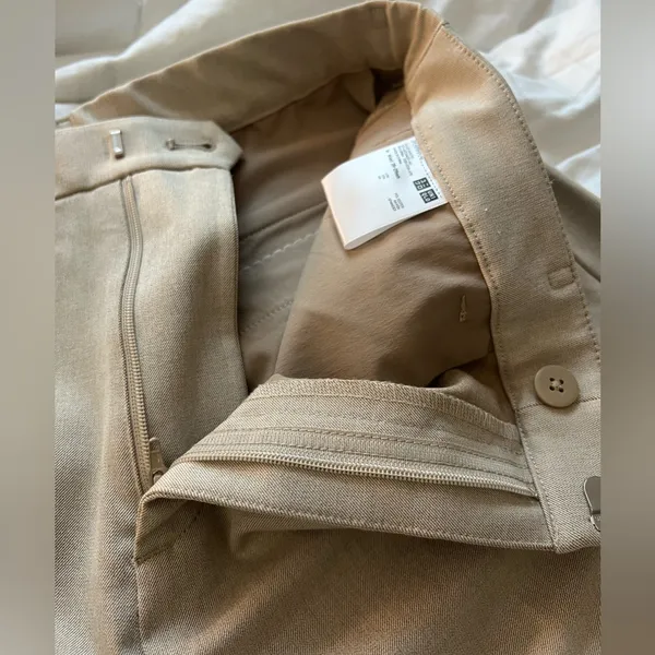Uniqlo straight leg trouser - Image 3