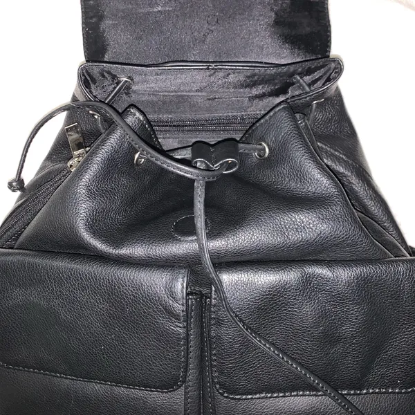 Franklin Covey Black Leather backpack/ Purse medium - Image 9