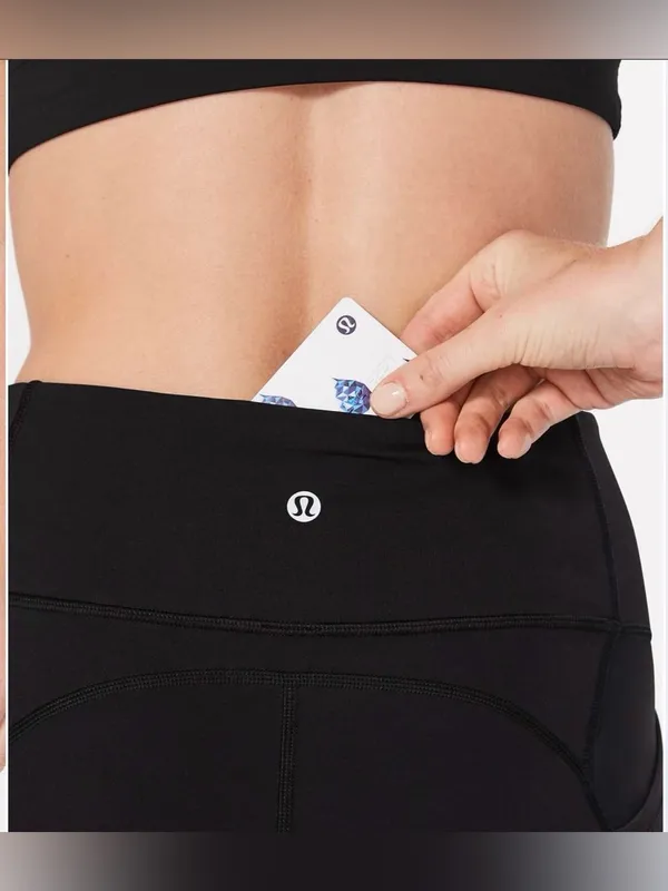Lululemon All The Right Places Crop II 23" legging black size 6 - Image 4