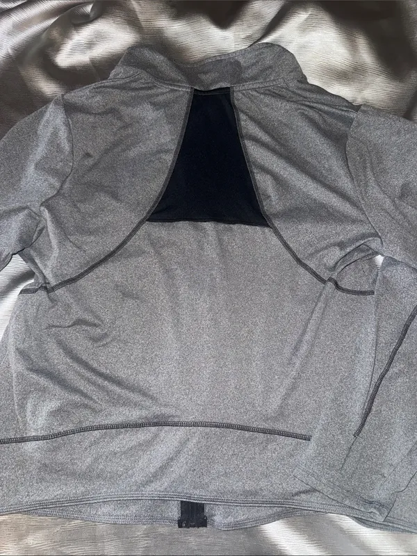 Women’s DUODRY+ XXL runs small fits like a L Gray Quarter-Zip Performance Jacket - Image 5