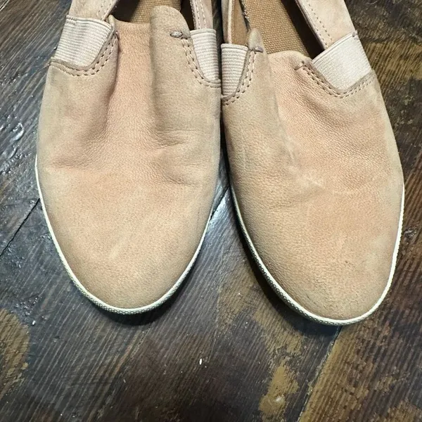 Frye Lisa luxe slip on tan 7 minimalist elevated basics flats - Image 2