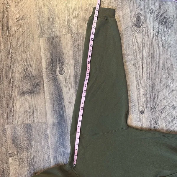 Oversized MINNESOTA Hoodie with hidden beer koozie pocket - Image 7